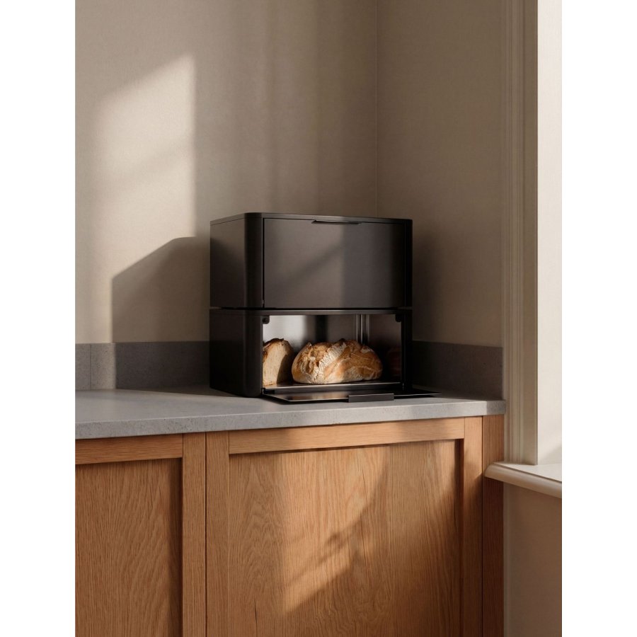 Stelton SR Br�dkasse 21x38 cm, Sort