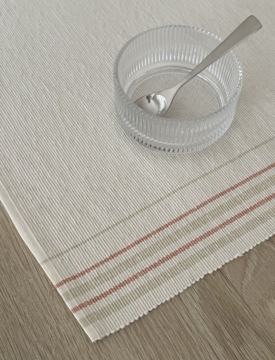Knabstrup Keramik Vibeke Klint D�kkeserviet Neutral Linje 33x48 cm, R�d