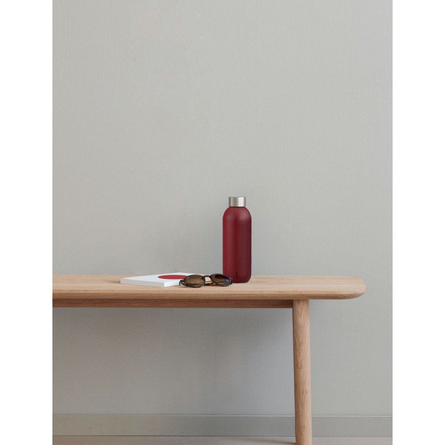 Stelton Keep Cool Thermoflasche 600 ml, Soft Cherry Red