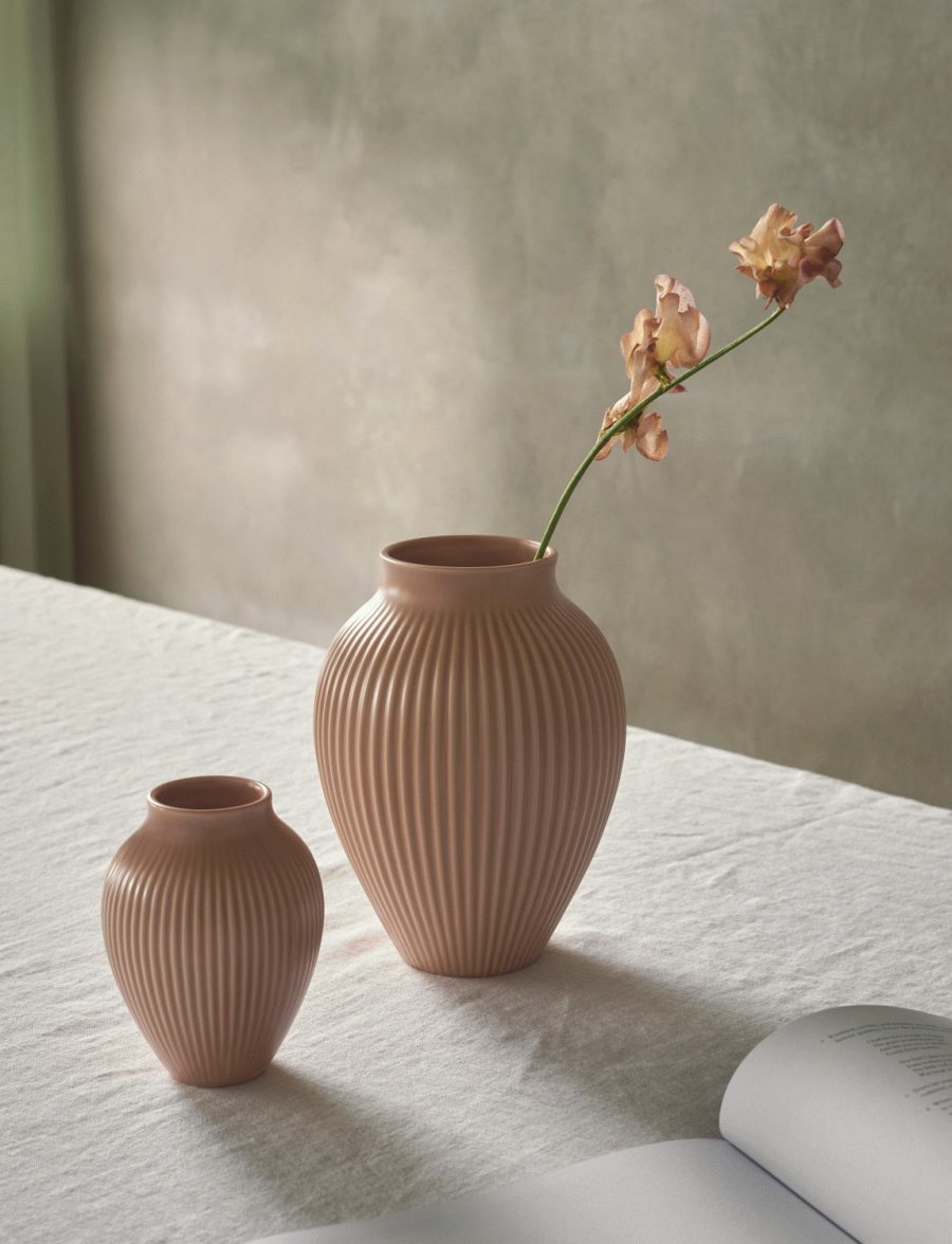 Knabstrup Keramik Ripple Vase H12,5 cm, Mat Dusty Rose