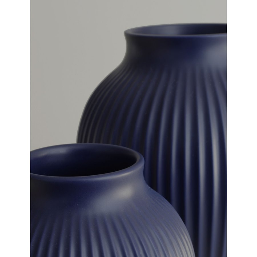 Knabstrup Keramik Ripple Vase H27 cm, Mat Dark Blue