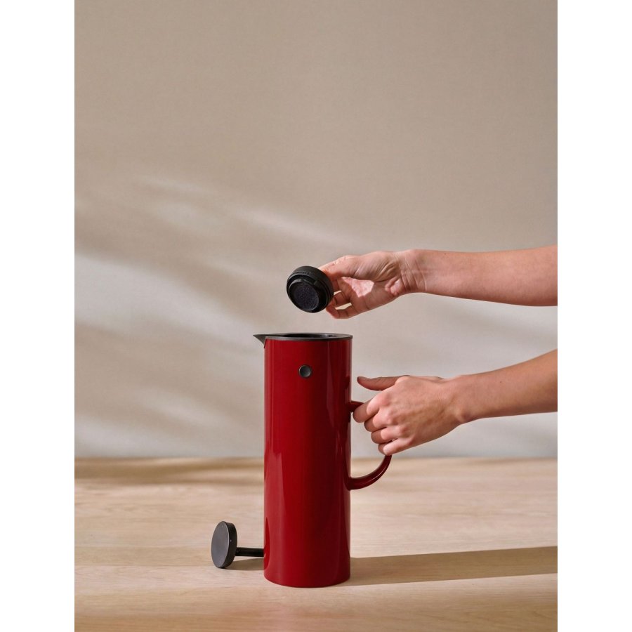 Stelton EM77 Termokande 1 L, Cherry Red