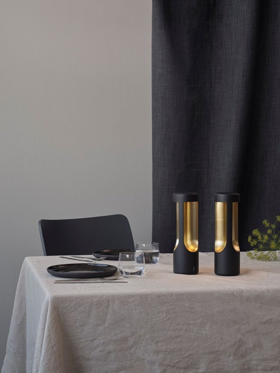 Stelton Elton Portable LED Lampe H26,5 cm, Sort/Messing