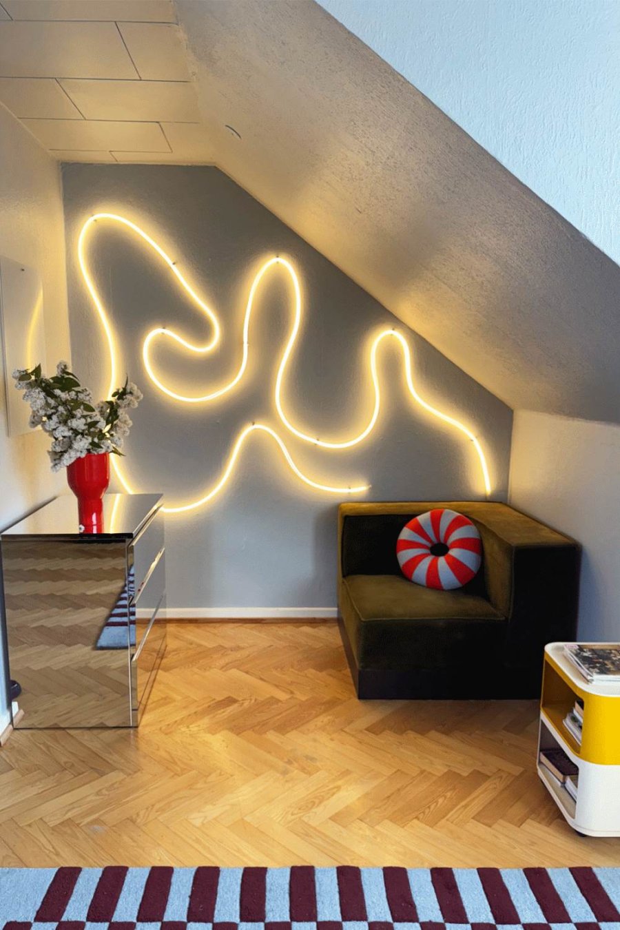 Studio About Flowershade Vase H28,5 cm, Rot