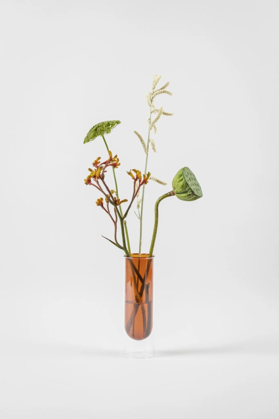 Studio About Flower Tube Vase H20 cm, Amber