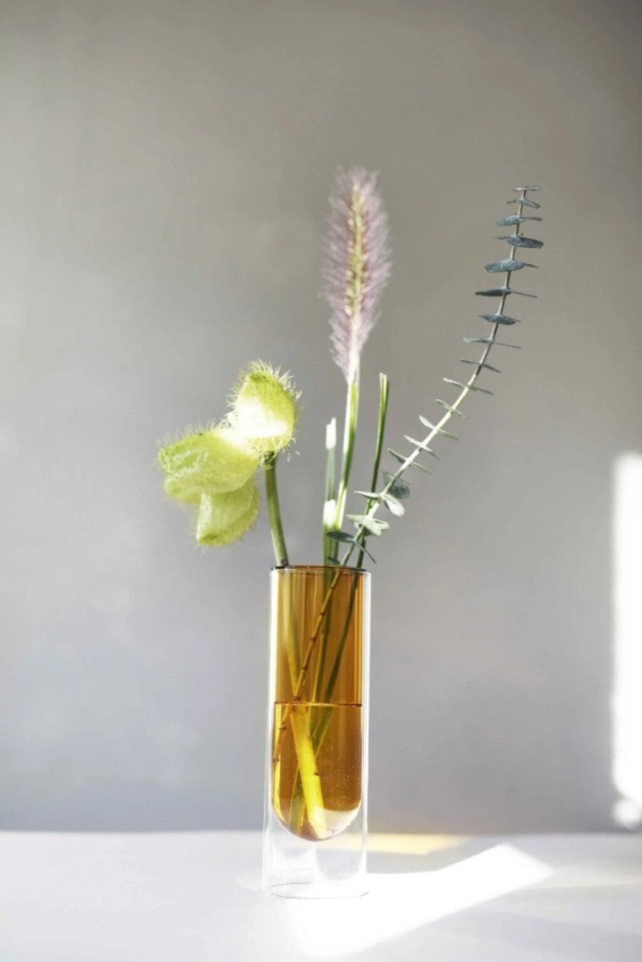 Studio About Flower Tube Vase H20 cm, Gul