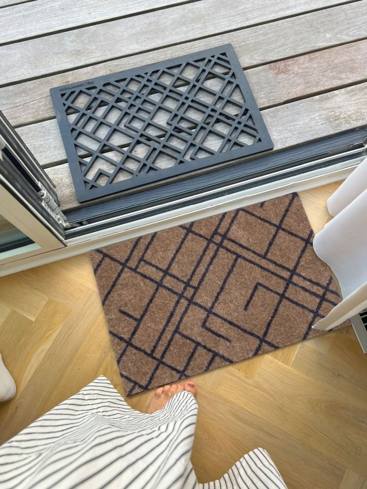 Tica Copenhagen Lines Bodenmatte 40x60 cm, Sand/Blaugrau