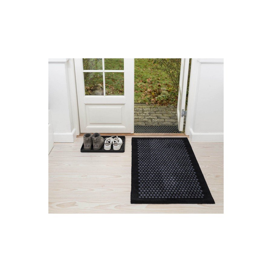 Tica Copenhagen Dot Smudsmtte 67x120 cm, Sort