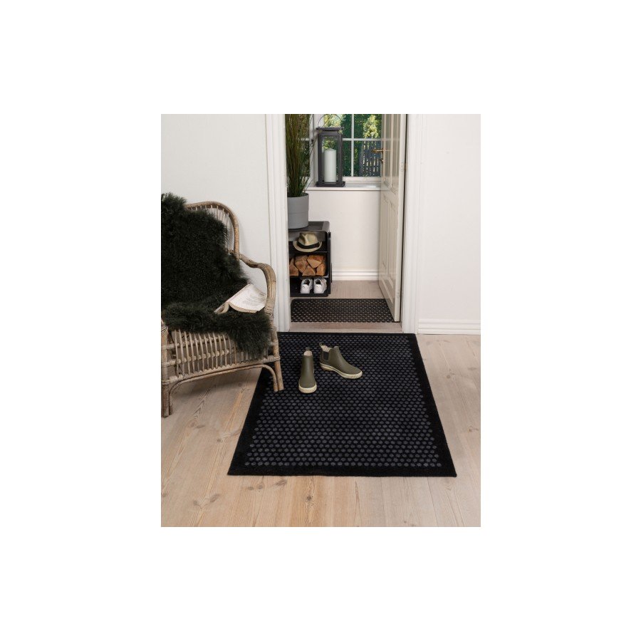 Tica Copenhagen Dot Mtte 90x130 cm, Sort/Gr