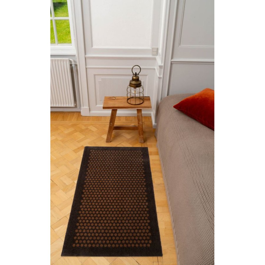 Tica Copenhagen Dot Fumatte 120x67 cm, Dunkelbraun/Cognac