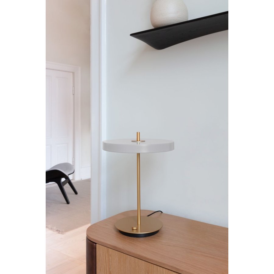 UMAGE Asteria Trdls Bordlampe LED H41,5 cm, Nuance Mist/Messing