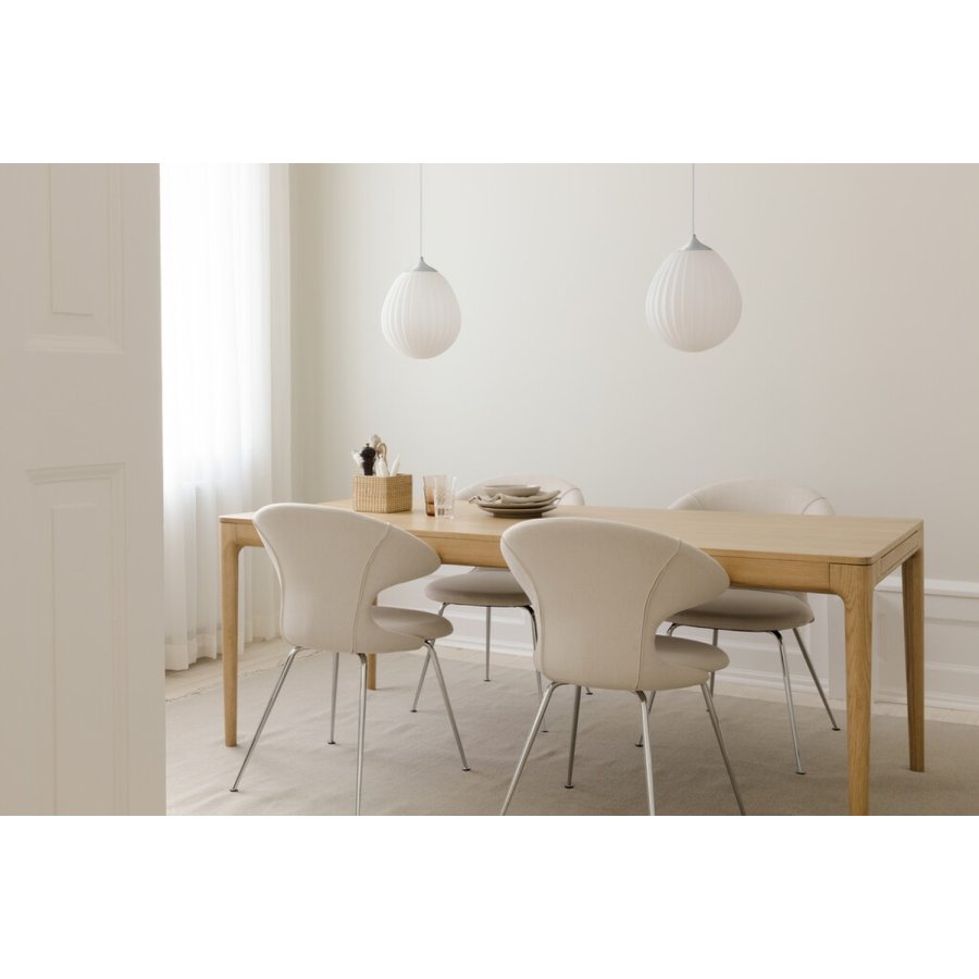 UMAGE Around The World Pendel �27,2 cm, Hvid/B�rstet St�l