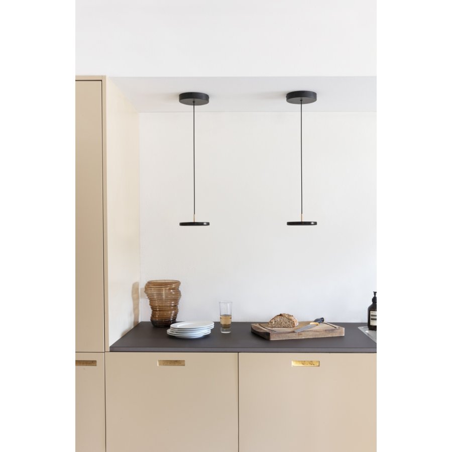 UMAGE Asteria Hanglamp �15 cm, Sort/Messing