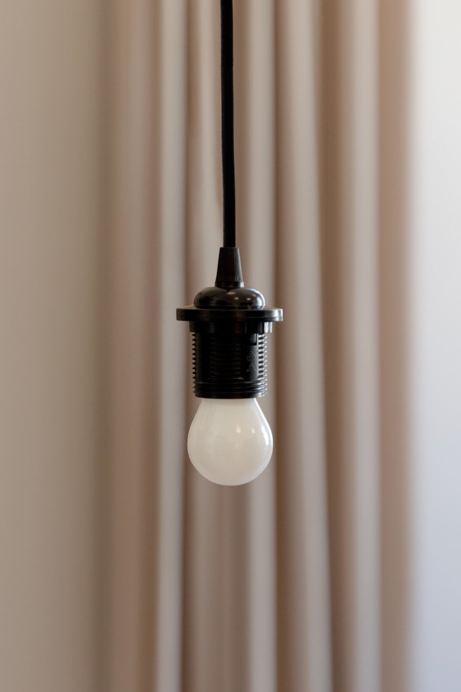 UMAGE Petite Idea P�re LED E27 6W/ 810 lm