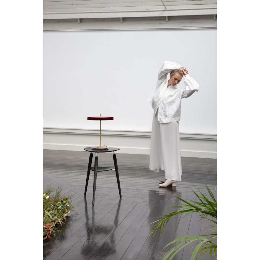 UMAGE My Spot Sidebord H59 cm, Sort Eg/Messing