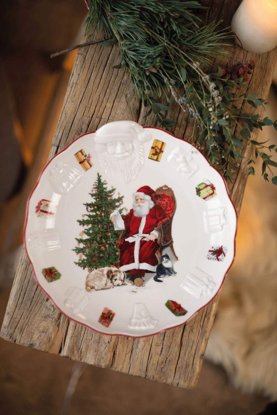 Villeroy & Boch Toy's Fantasy Dyb Tallerken 25 cm, Santa Relief Wish List