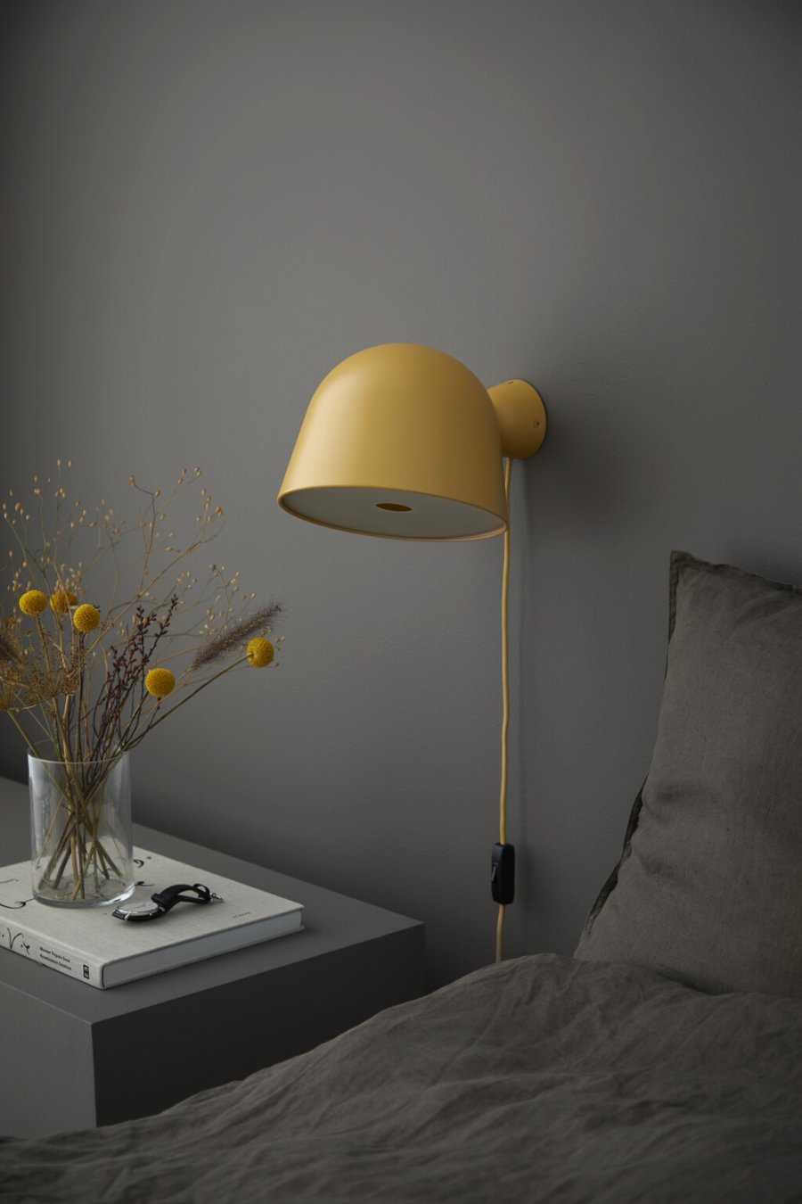 WOUD Kuppi Wandlampe 24 cm, Mustard