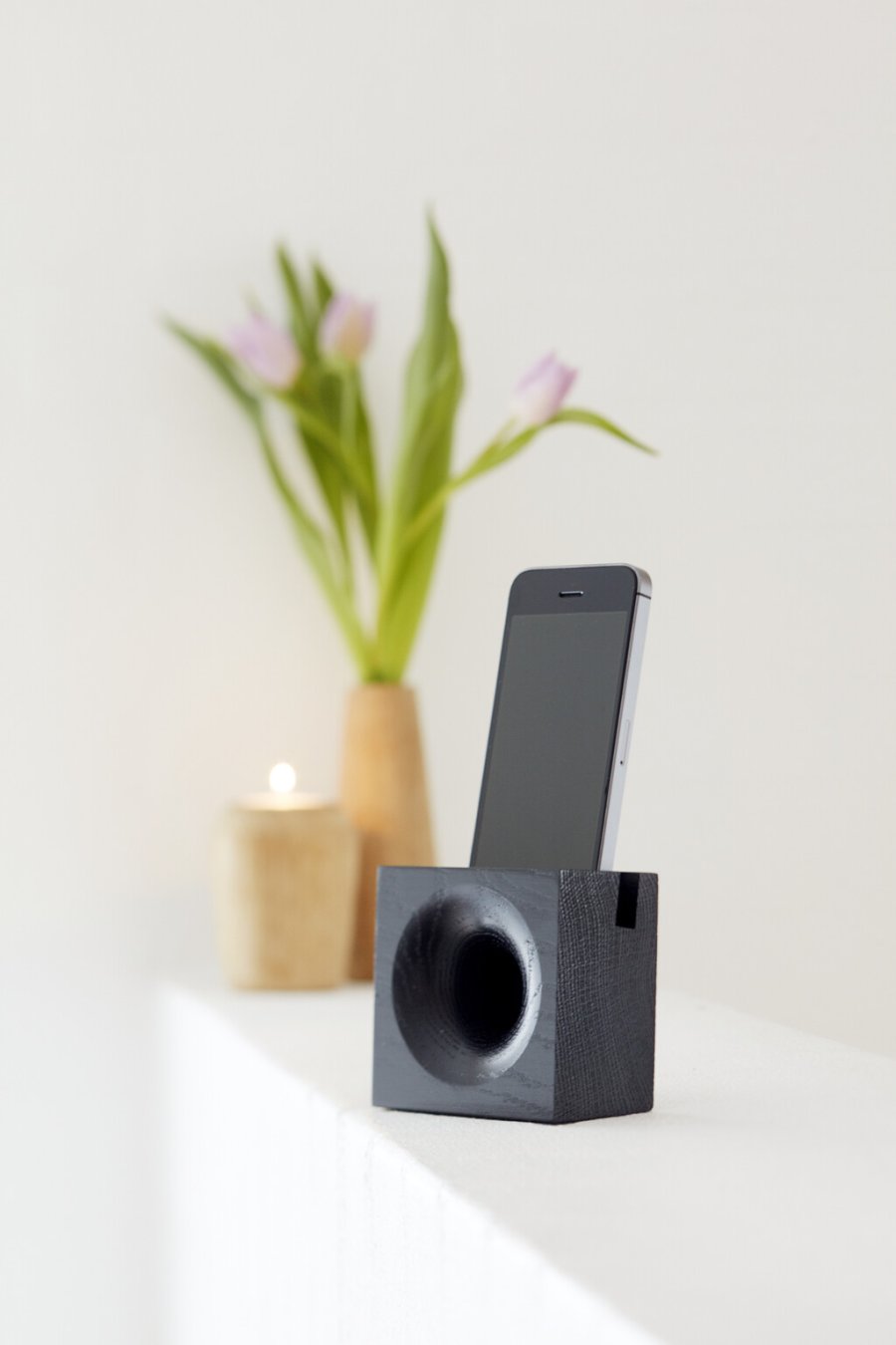 We Do Wood Sono Ambra Smartphone Lautsprecher, 8 cm, Eiche matt schwarz
