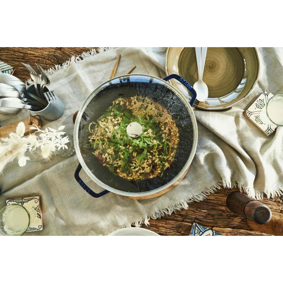 Staub Wokpfanne mit Glasdeckel 30 cm, Dunkelblau