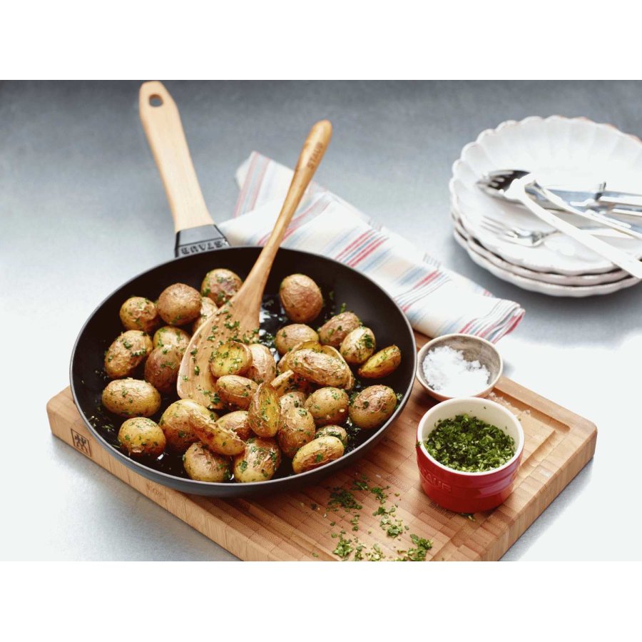 Staub Bratpfanne mit Holzgriff 26 cm