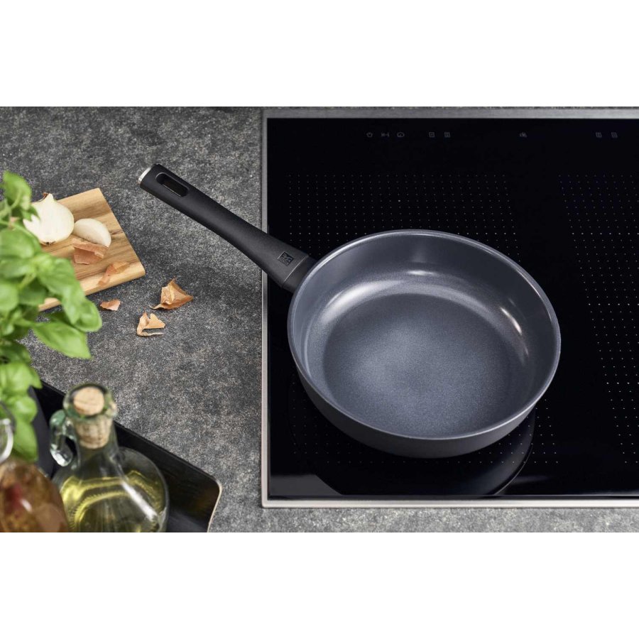 Zwilling Madura Plus Ceramic Sautepande 28 cm