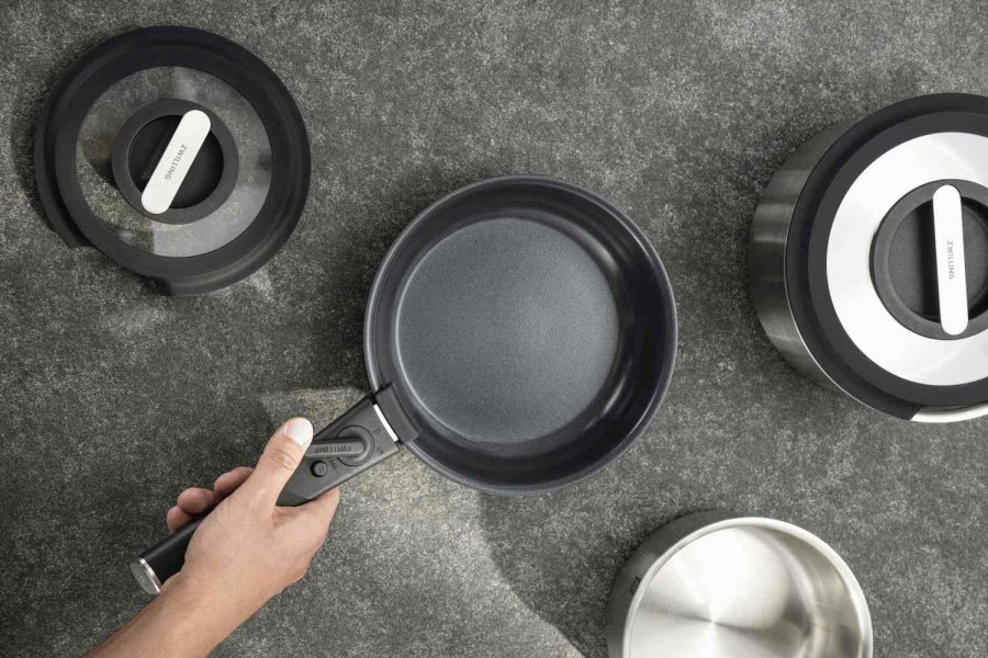 Zwilling Unlock Bratpfanne 24 cm, Schwarz