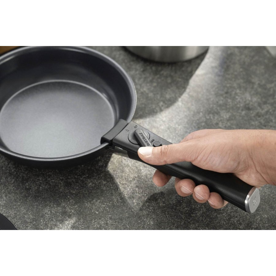 Zwilling Unlock Bratpfanne 24 cm, Schwarz