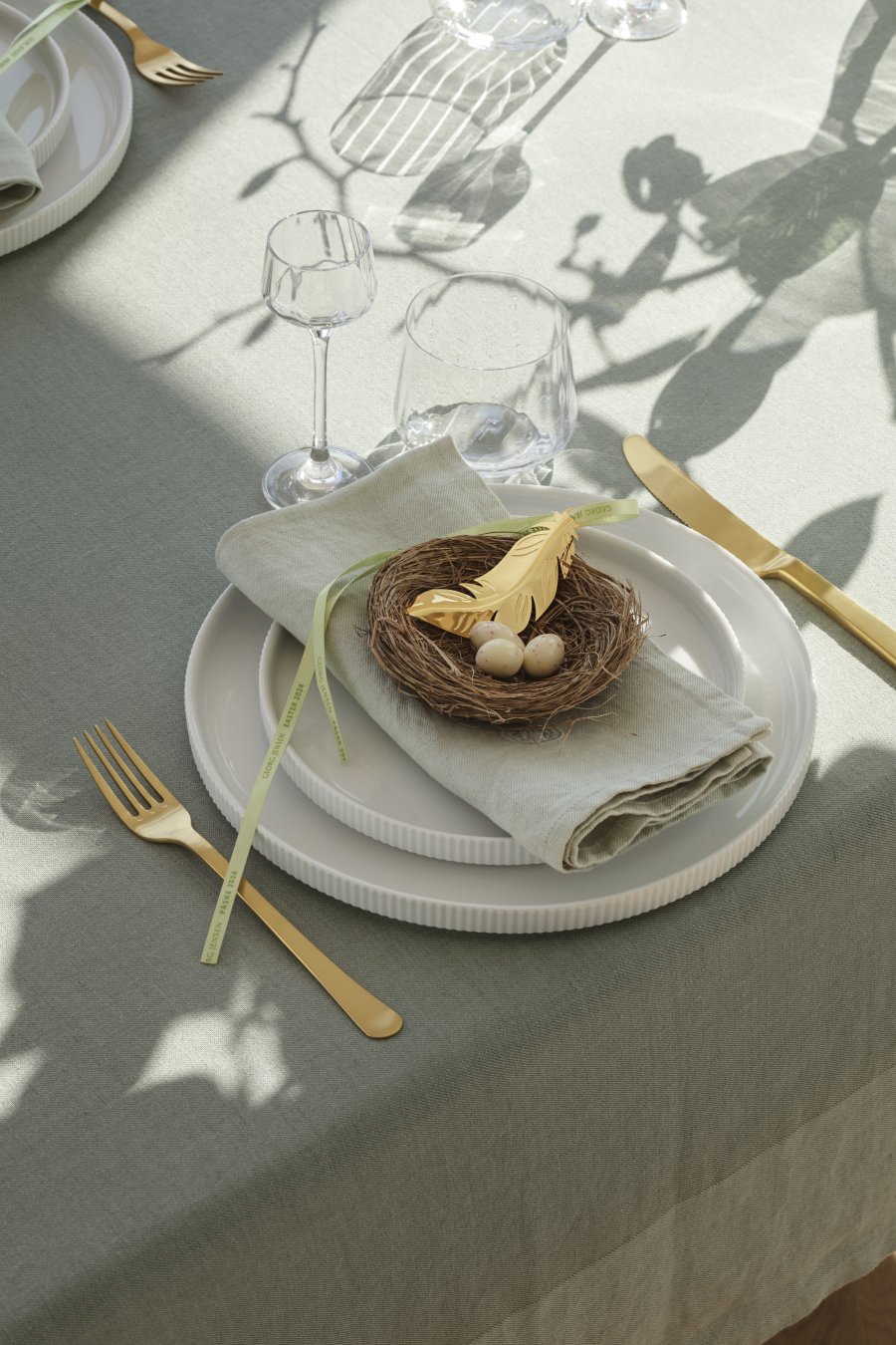 Georg Jensen Pske Fjer 2024, Guldbelagt 