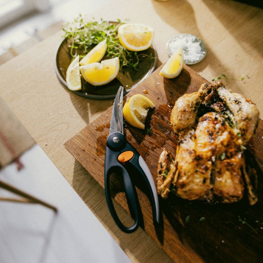 Fiskars Functional Form Gefl�gelschere 25 cm