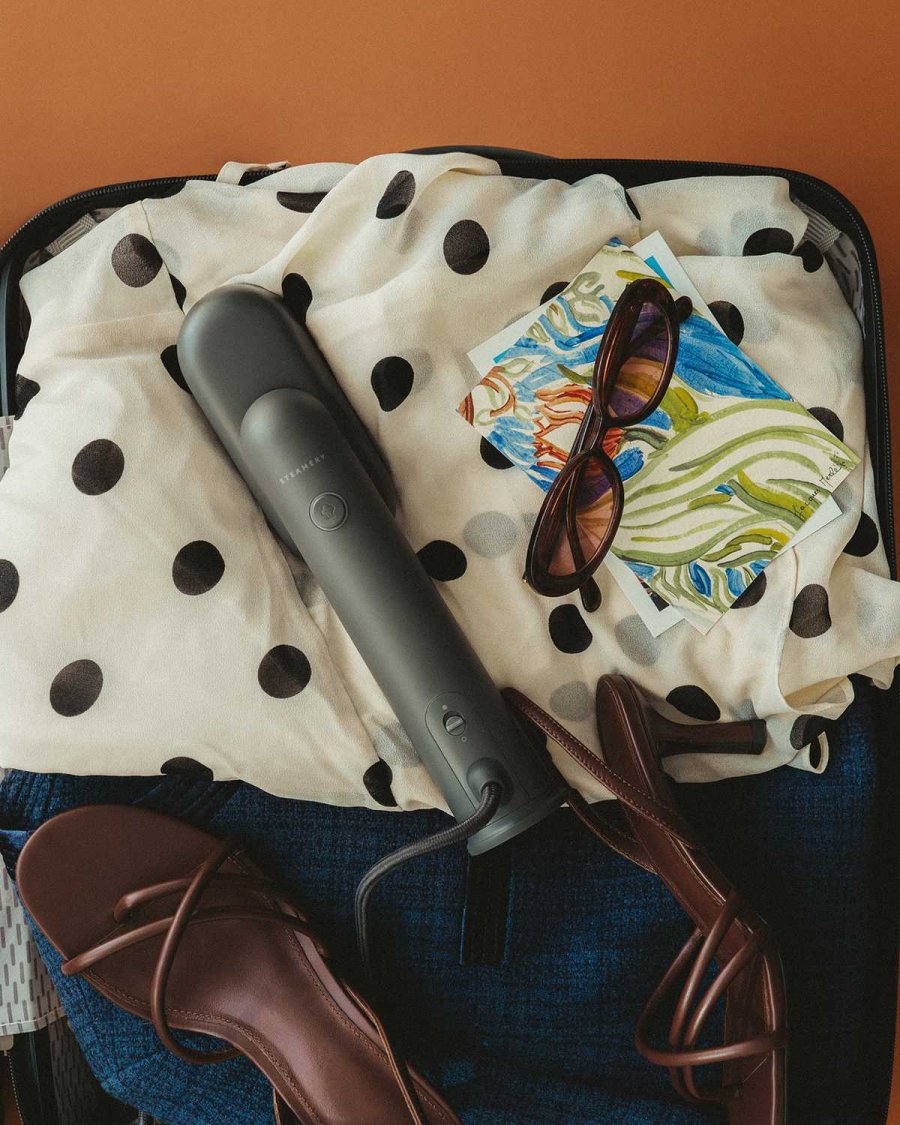 Steamery Cirrus Lite Travel Steamer, Charcoal