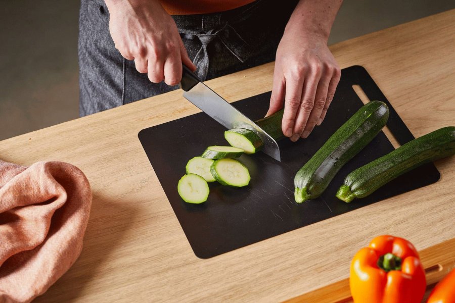 Fiskars Functional Form Schneidebrett 3er Set, 27x2,2x44 cm, Bambus