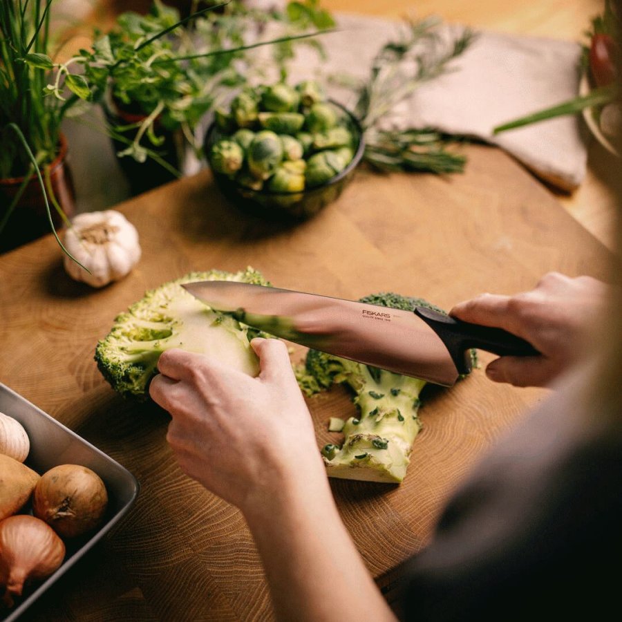 Fiskars Essential Kochmesser 21 cm