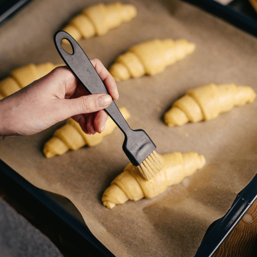 Fiskars Essential Backpinsel 20 cm