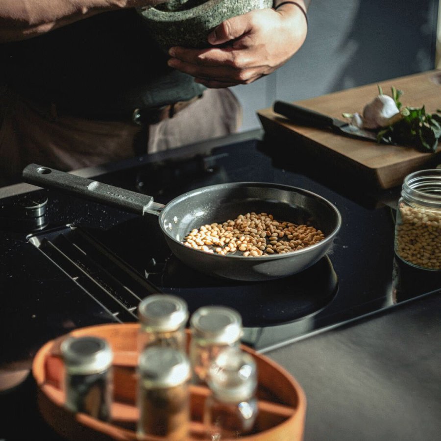 Fiskars Hard Face Bratpfanne 20 cm