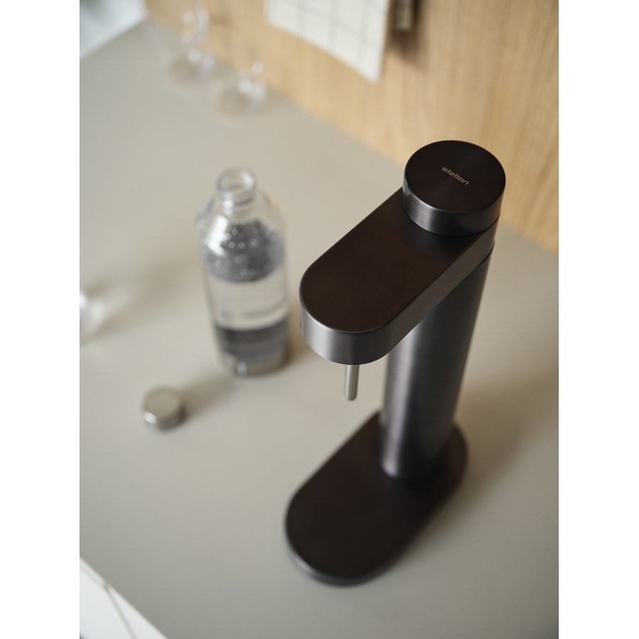 Stelton Brus Wassersprudler, Black Metallic