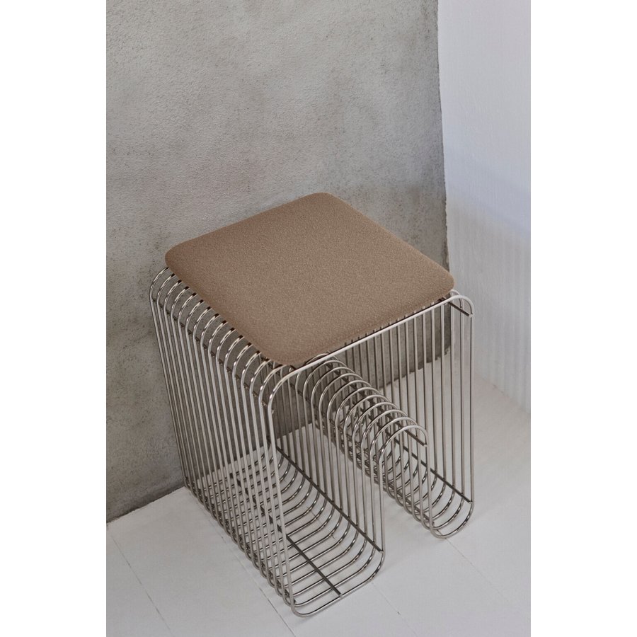 AYTM CURVA Sitzkissen 27,5x32,5 cm, Taupe Boucl