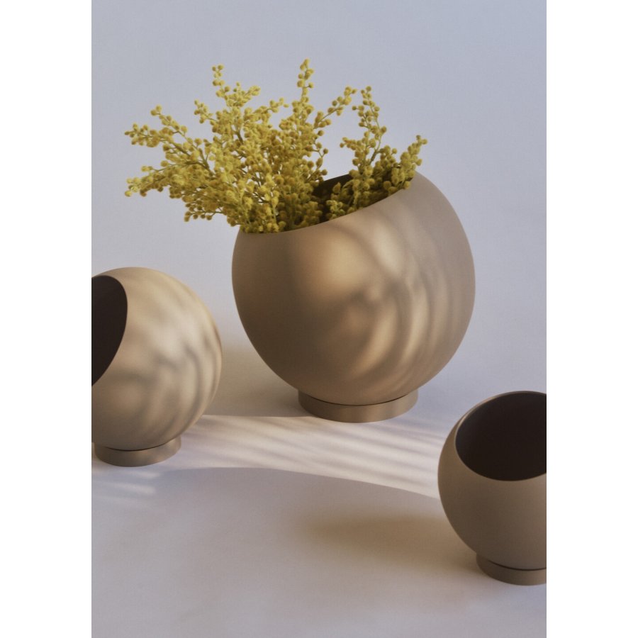 AYTM GLOBE Blumentopf H15,4 cm, Taupe