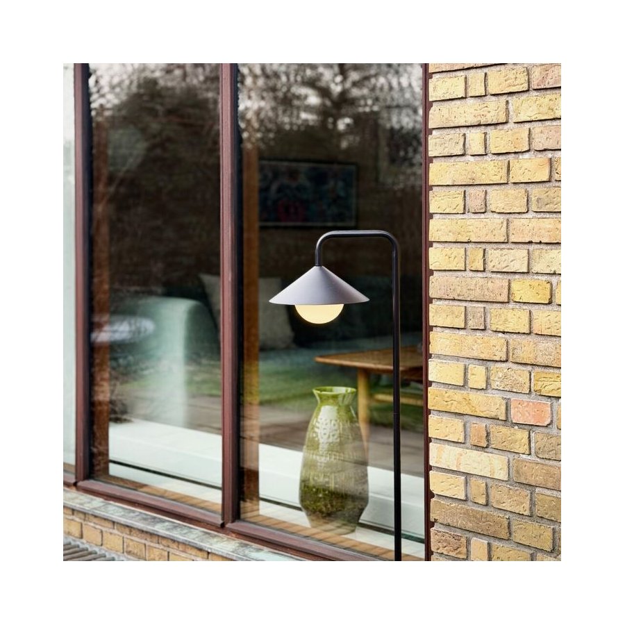 Dyberg Larsen Nova Udend�rs Havespyd/Lyskugle LED m. Fjernbetjening H80 cm, Sort