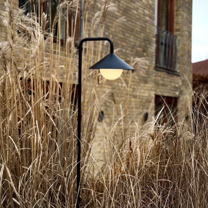 Dyberg Larsen Nova Udend�rs Havespyd/Lyskugle LED m. Fjernbetjening H80 cm, Sort