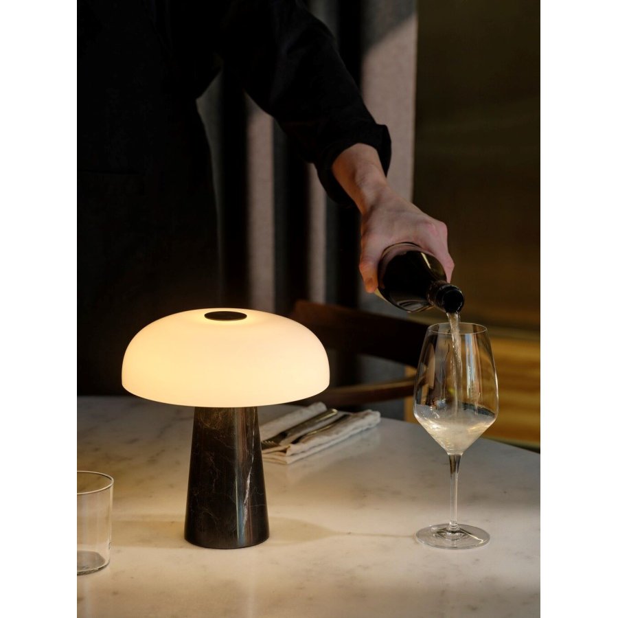 DFTP Glossy Mini Tr�dl�s Bordlampe LED H24 cm, Sort