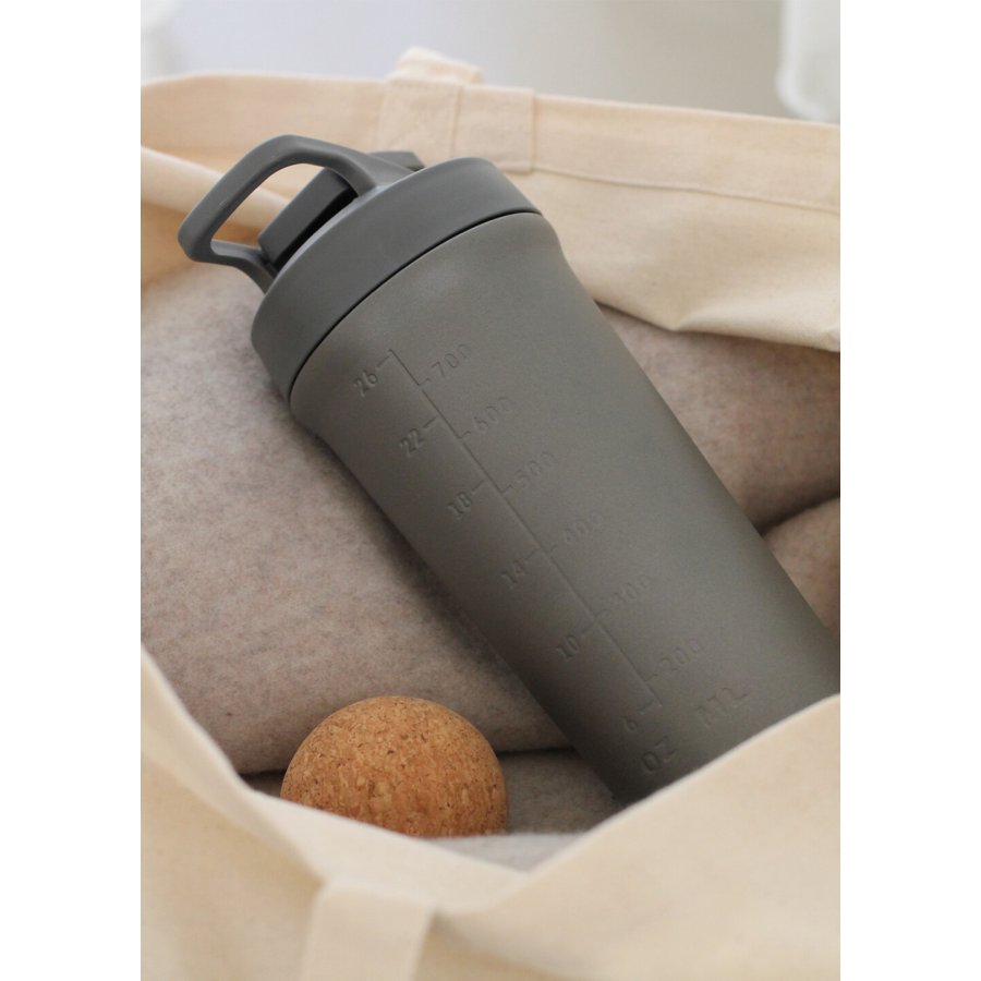 AYA&IDA Shaker 750 ml, Dark Grey