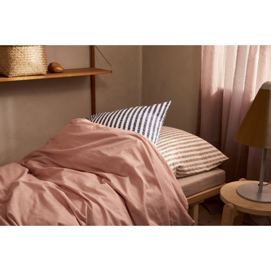 Juna Bk&Blge Lines Pudebetrk 63x60 cm, Sand/Hvid