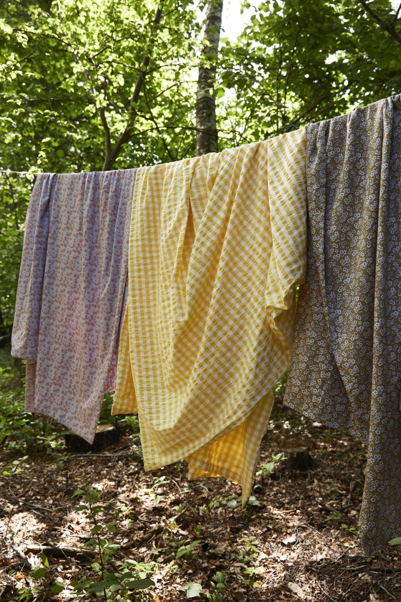 Juna Pleasantly Sengetj 140x200 cm, Lys Bl/Blomstret