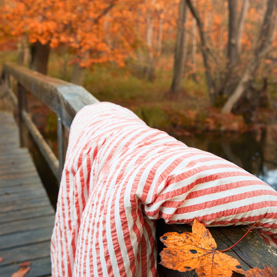 Juna B�k&B�lge Lines Senget�j 140x200 cm, Chili/Birk