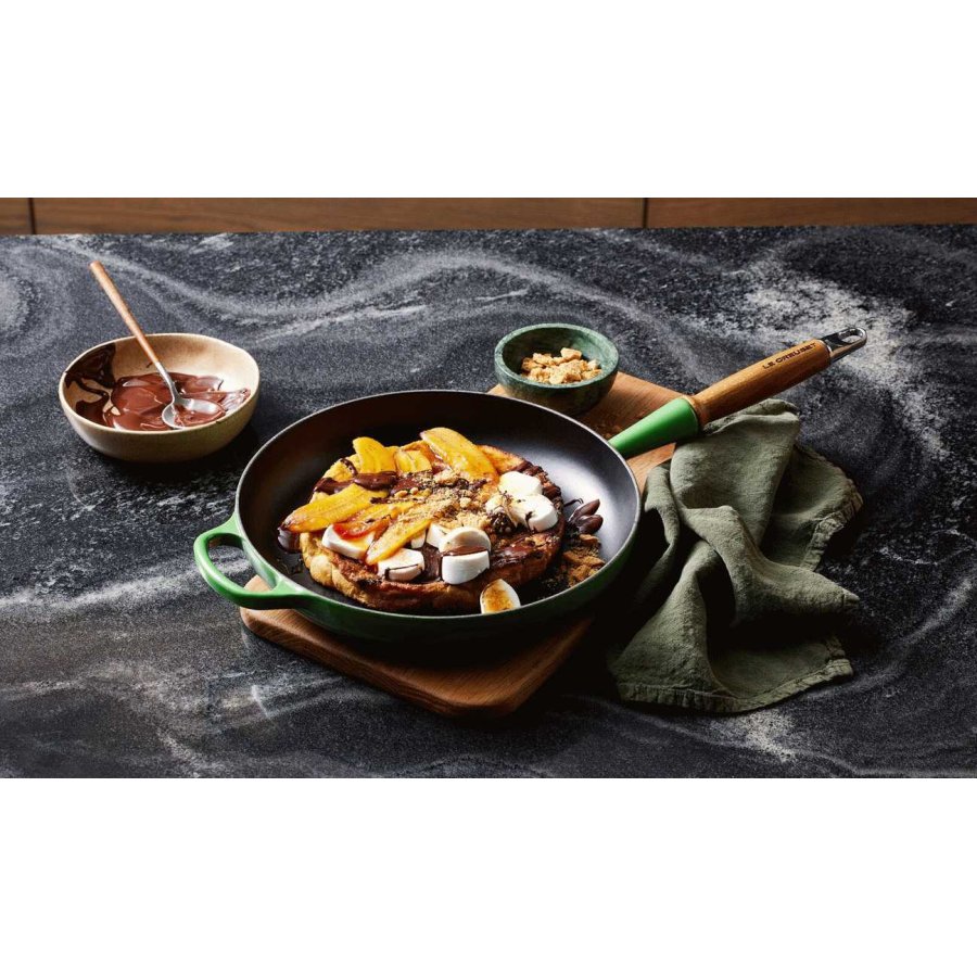 Le Creuset Signature Stbejernspande m. Trhndtag 28 cm, Bamboo Green
