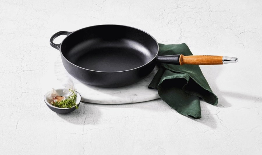 Le Creuset Signature Sauterpande m. Trhndtag 28 cm, Mat Sort