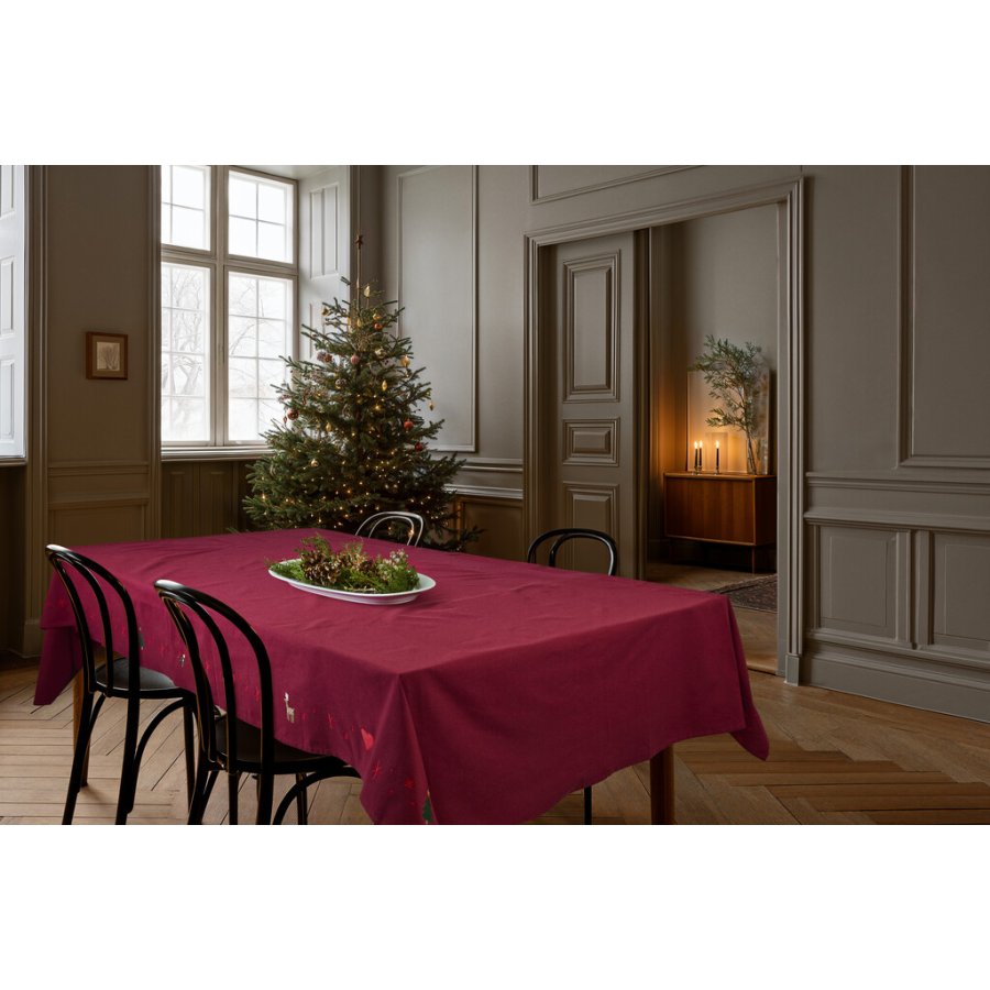 Juna Christmas Fable Dug 150x270 cm, Rd