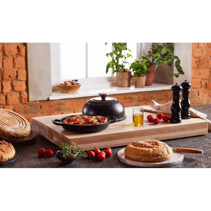 Le Creuset Signature Stbejern Brdform 24 cm/1,6 L, Mat Sort