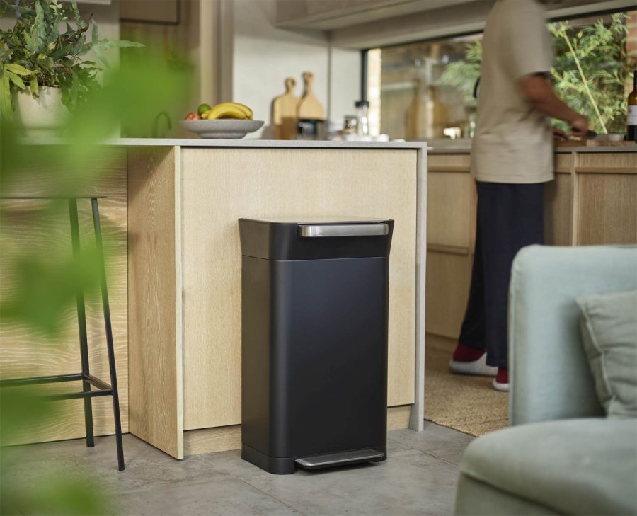 Joseph Joseph Titan Abfallsystem 30 L, Schwarz