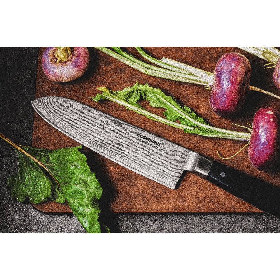 Endeavour Santoku Messer 17,5 cm, Schwarz